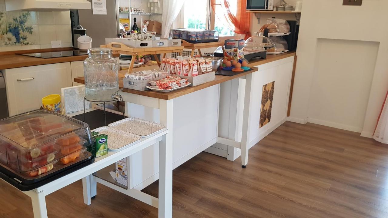 B&B Villa Giulia Desenzano del Garda Dış mekan fotoğraf