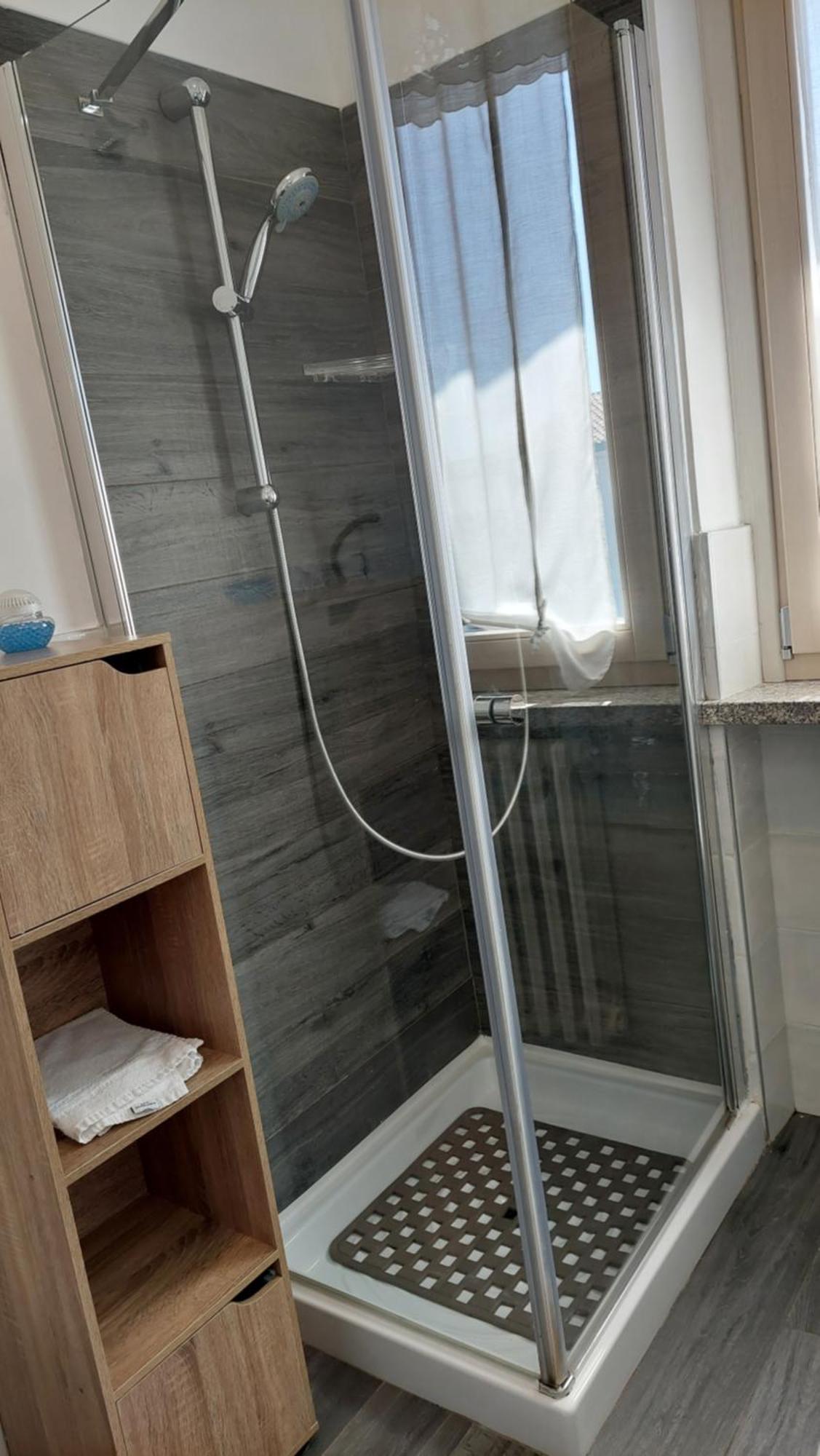 B&B Villa Giulia Desenzano del Garda Dış mekan fotoğraf