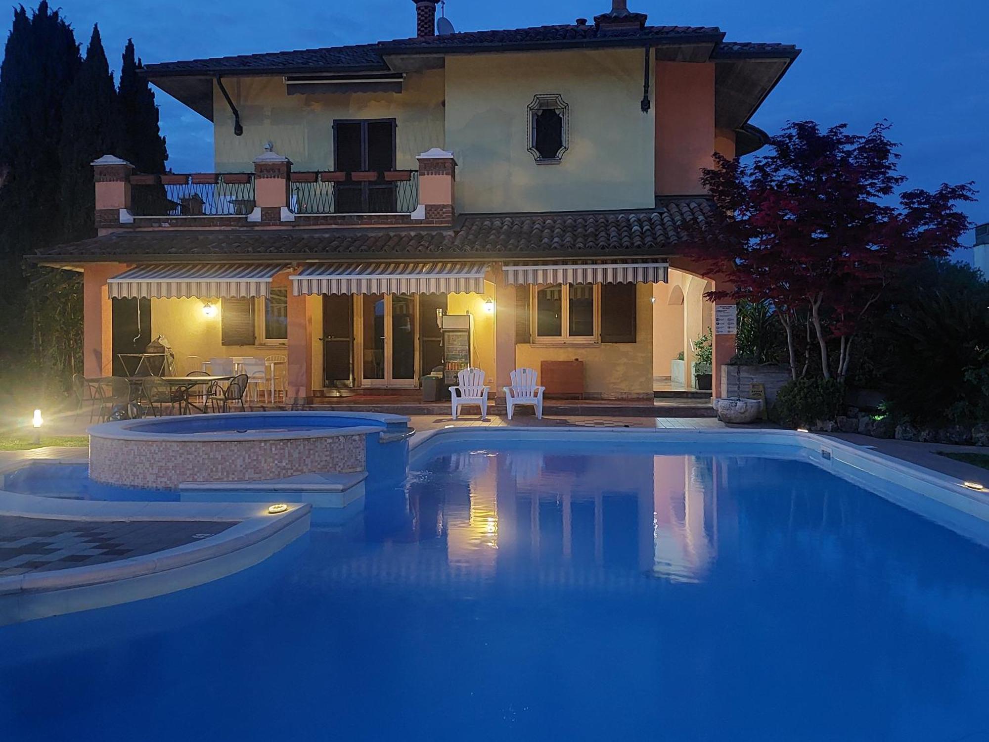B&B Villa Giulia Desenzano del Garda Dış mekan fotoğraf