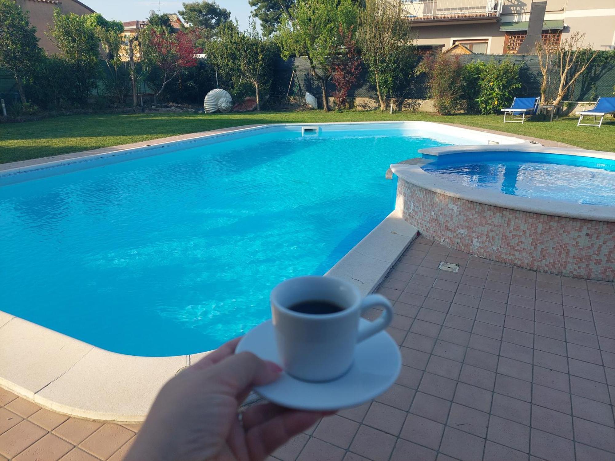 B&B Villa Giulia Desenzano del Garda Dış mekan fotoğraf