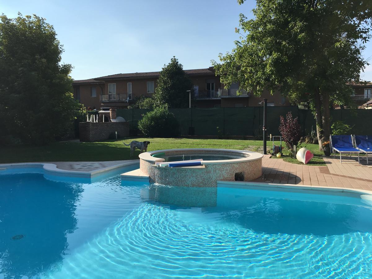 B&B Villa Giulia Desenzano del Garda Dış mekan fotoğraf