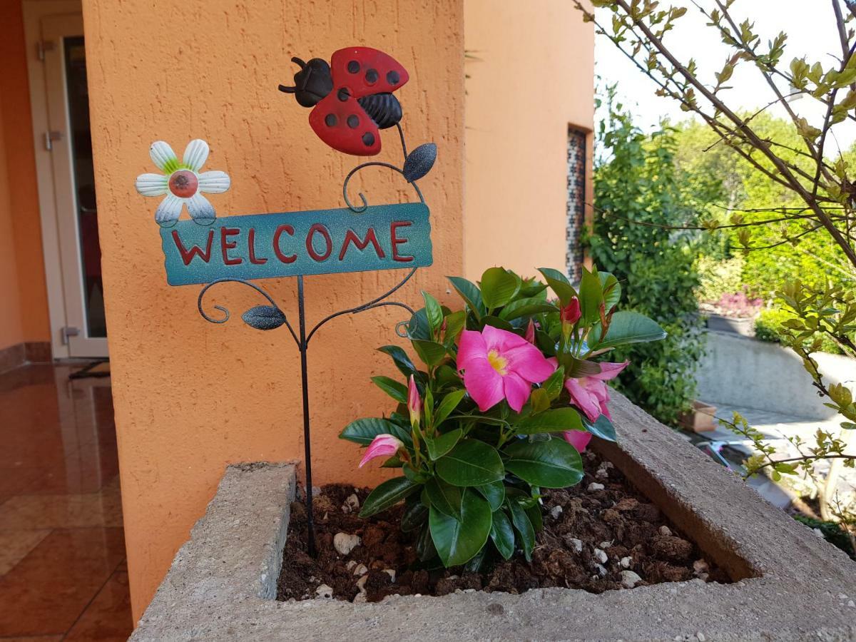 B&B Villa Giulia Desenzano del Garda Dış mekan fotoğraf