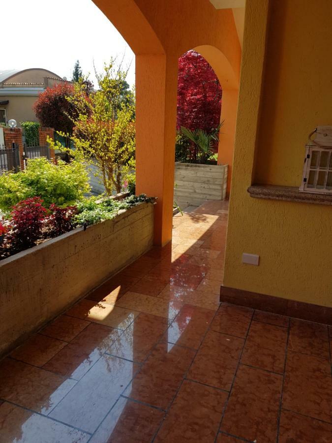 B&B Villa Giulia Desenzano del Garda Dış mekan fotoğraf