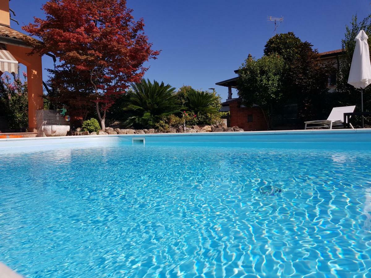 B&B Villa Giulia Desenzano del Garda Dış mekan fotoğraf